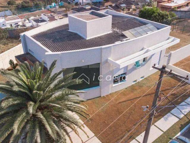 Casa / Sobrado em Condomínio para Locação em Caçapava/SP Residencial Santa Helena 4 Quartos
