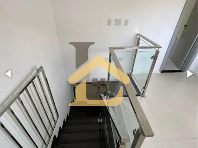 Casa / Sobrado em Condomínio para Locação em Camaçari/BA Abrantes 4 Quartos
