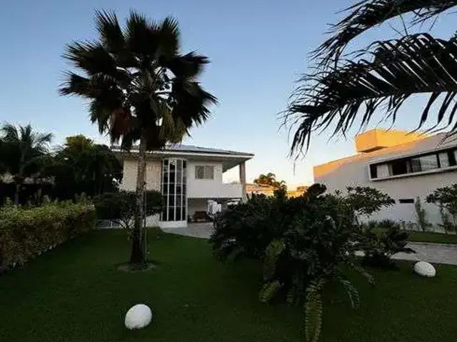 Casa / Sobrado em Condomínio para Locação em Camaçari/BA Abrantes 4 Quartos