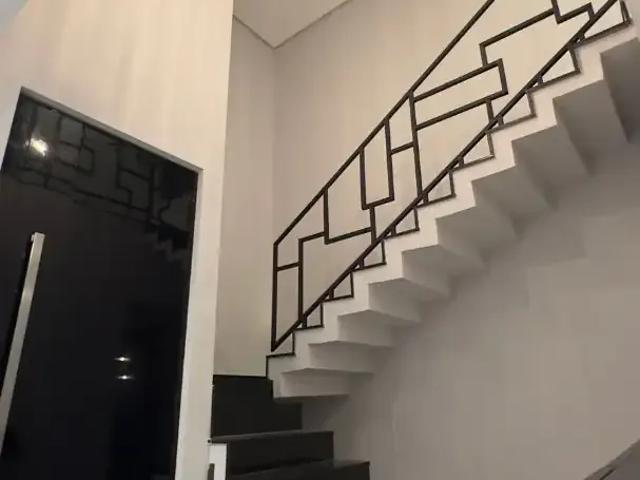 Casa / Sobrado em Condomínio para Locação em Camaçari/BA Abrantes 4 Quartos