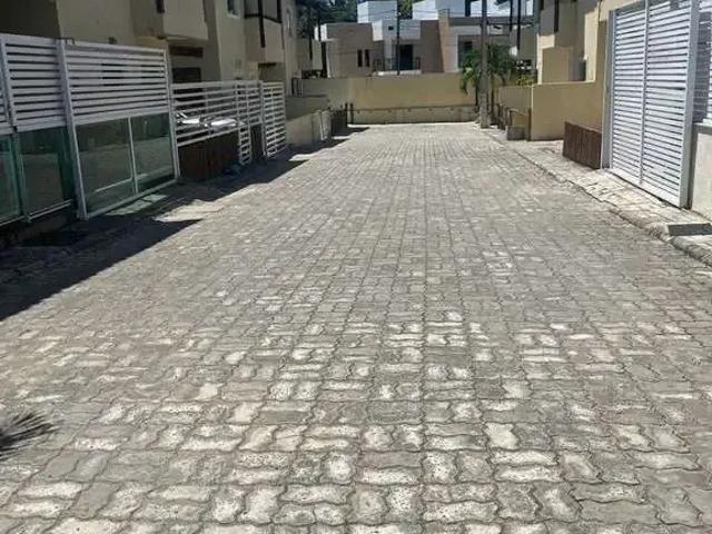 Casa / Sobrado em Condomínio para Locação em Camaçari/BA Alphaville Abrantes 4 Quartos