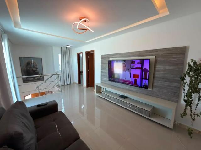 Casa / Sobrado em Condomínio para Locação em Camaçari/BA Alphaville Abrantes 4 Quartos
