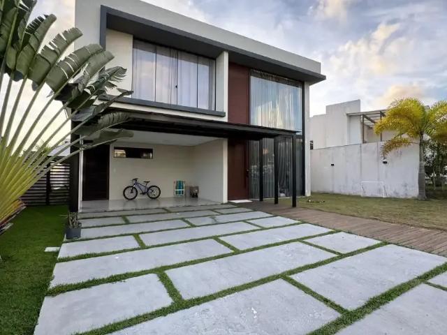 Casa / Sobrado em Condomínio para Locação em Camaçari/BA Alphaville Litoral Norte I I I 4 Quartos