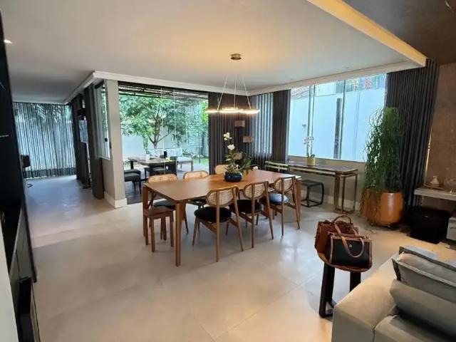 Casa / Sobrado em Condomínio para Locação em Camaçari/BA Alphaville Litoral Norte I I I 4 Quartos
