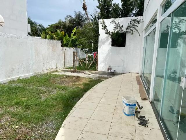 Casa / Sobrado em Condomínio para Locação em Camaçari/BA Busca Vida 3 Quartos