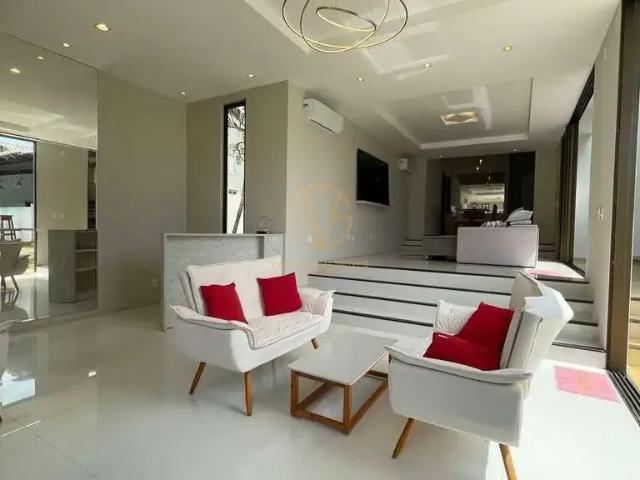 Casa / Sobrado em Condomínio para Locação em Camaçari/BA Barra do Jacuípe 4 Quartos