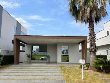 Casa / Sobrado em Condomínio para Locação em Camboriú/SC Santa Regina 3 Quartos