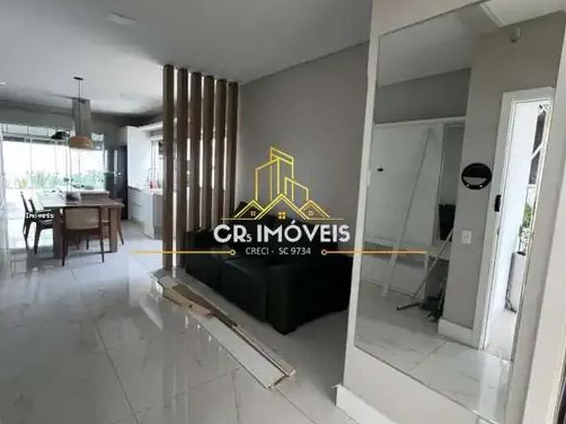 Casa / Sobrado em Condomínio para Locação em Camboriú/SC Santa Regina 3 Quartos