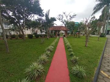 Casa / Sobrado em Condomínio para Locação em Camboriú/SC Várzea do Ranchinho 2 Quartos