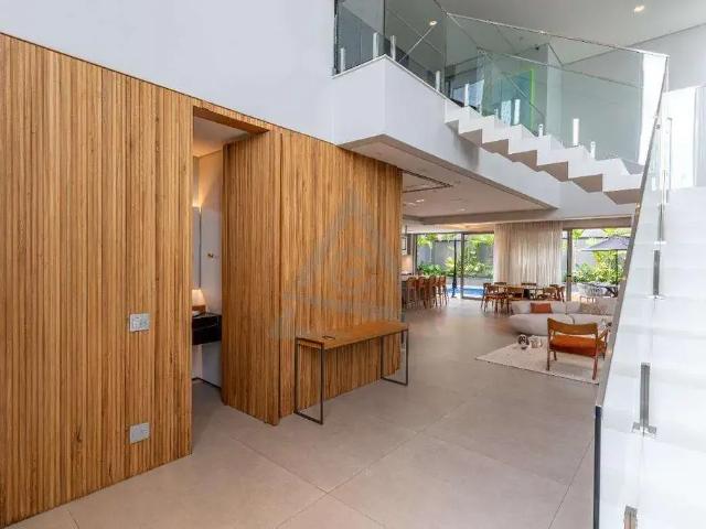 Casa / Sobrado em Condomínio para Locação em Campinas/SP Alphaville Dom Pedro 3 3 Quartos