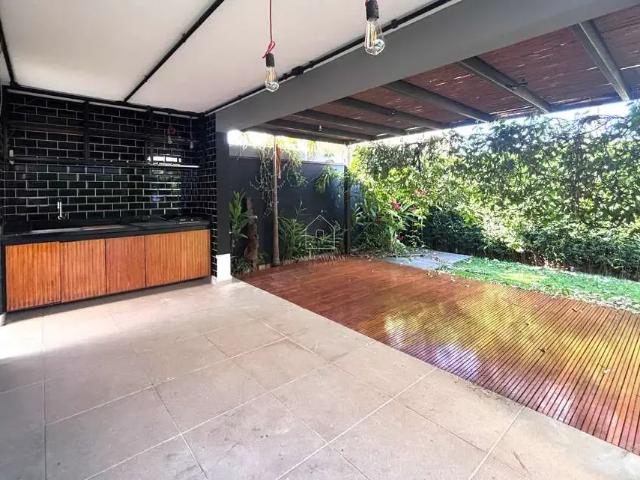 Casa / Sobrado em Condomínio para Locação em Campinas/SP Bairro das Palmeiras 4 Quartos