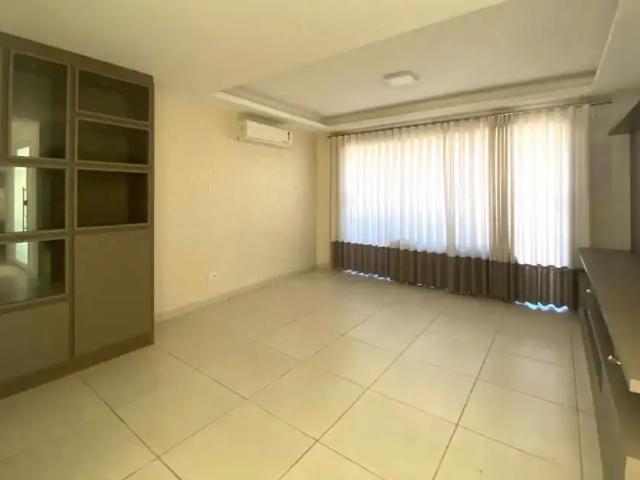 Casa / Sobrado em Condomínio para Locação em Campinas/SP Fazenda Santa Cândida 4 Quartos