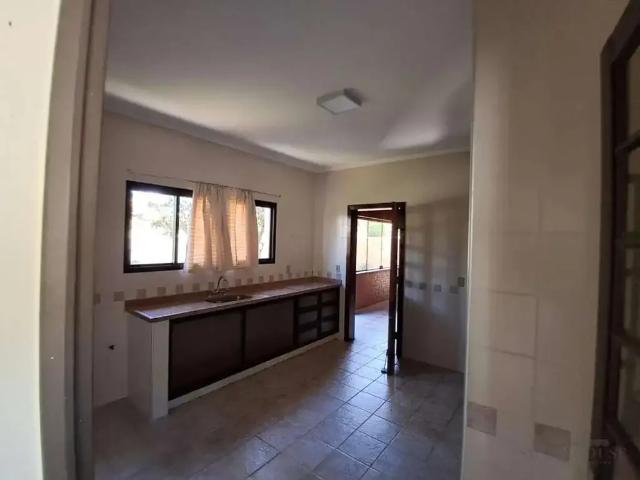 Casa / Sobrado em Condomínio para Locação em Campinas/SP Jardim Atibaia Sousas 5 Quartos
