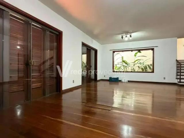 Casa / Sobrado em Condomínio para Locação em Campinas/SP Jardim Chapadão 4 Quartos