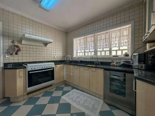 Casa / Sobrado em Condomínio para Locação em Campinas/SP Jardim Madalena 3 Quartos