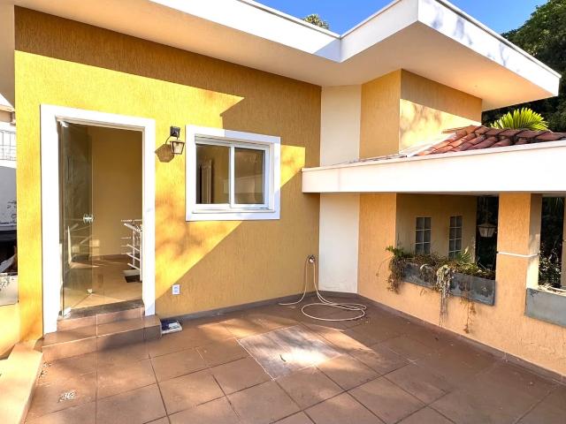 Casa / Sobrado em Condomínio para Locação em Campinas/SP Loteamento Chácara Prado 4 Quartos