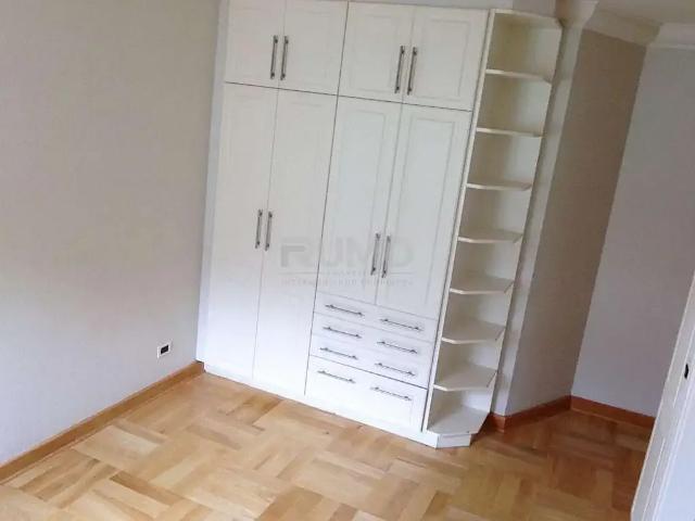 Casa / Sobrado em Condomínio para Locação em Campinas/SP Loteamento Alphaville Campinas 4 Quartos