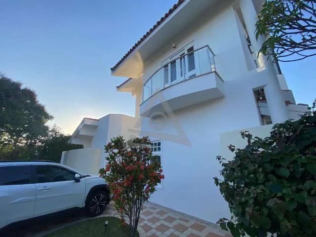 Casa / Sobrado em Condomínio para Locação em Campinas/SP Loteamento Alphaville Campinas 4 Quartos