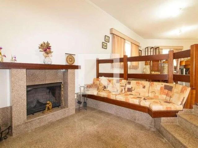 Casa / Sobrado em Condomínio para Locação em Campinas/SP Loteamento Alphaville Campinas 3 Quartos