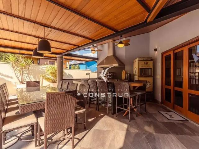 Casa / Sobrado em Condomínio para Locação em Campinas/SP Loteamento Residencial Barão do Café 4 Quartos