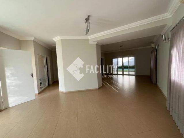 Casa / Sobrado em Condomínio para Locação em Campinas/SP Parque dos Resedás 5 Quartos