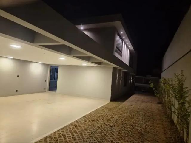 Casa / Sobrado em Condomínio para Locação em Campinas/SP Residencial Jatibela 4 Quartos