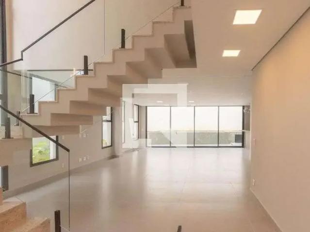 Casa / Sobrado em Condomínio para Locação em Campinas/SP Swiss Park 3 Quartos