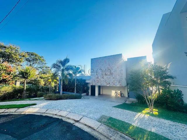 Casa / Sobrado em Condomínio para Locação em Campinas/SP Swiss Park 5 Quartos
