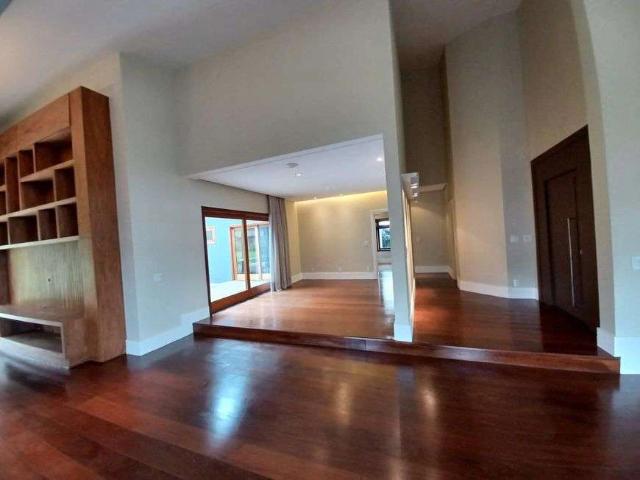 Casa / Sobrado em Condomínio para Locação em Campinas/SP Sítios de Recreio Gramado 4 Quartos