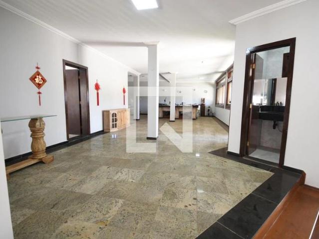 Casa / Sobrado em Condomínio para Locação em Campinas/SP Sousas 5 Quartos