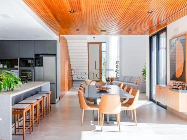 Casa / Sobrado em Condomínio para Locação em Campinas/SP Vila dos Plátanos 5 Quartos