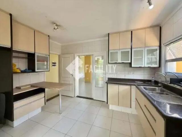 Casa / Sobrado em Condomínio para Locação em Campinas/SP Vila Marieta 4 Quartos