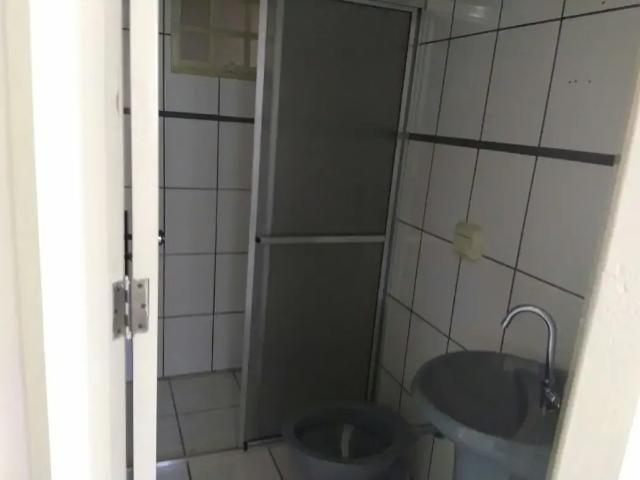 Casa / Sobrado em Condomínio para Locação em Campo Grande/MS Tiradentes 2 Quartos