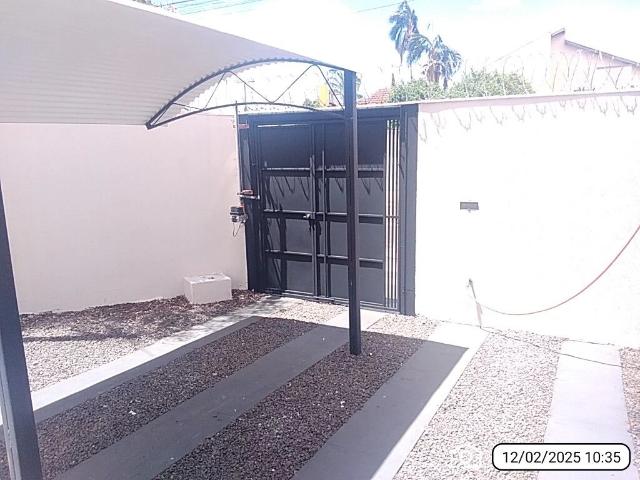 Casa / Sobrado em Condomínio para Locação em Campo Grande/MS Vila Duque de Caxias 2 Quartos