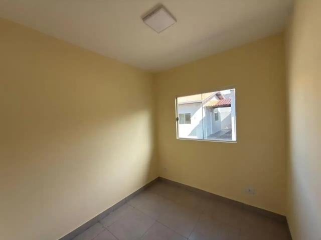 Casa / Sobrado em Condomínio para Locação em Campo Grande/MS Amambaí 2 Quartos