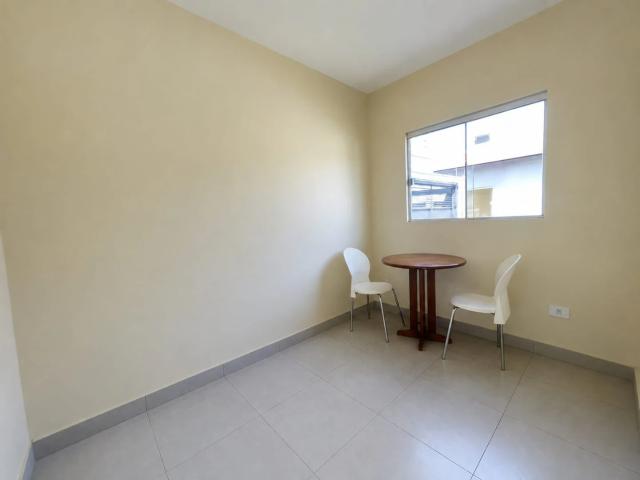 Casa / Sobrado em Condomínio para Locação em Campo Grande/MS Amambaí 2 Quartos