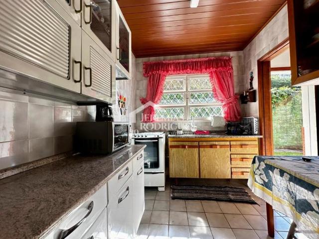 Casa / Sobrado em Condomínio para Locação em Campos do Jordão/SP Vale Encantado 4 Quartos