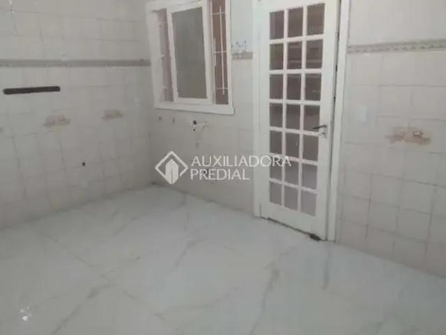 Casa / Sobrado em Condomínio para Locação em Canoas/RS Centro 2 Quartos