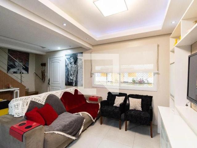Casa / Sobrado em Condomínio para Locação em Canoas/RS Estância Velha 3 Quartos