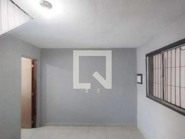 Casa / Sobrado em Condomínio para Locação em Canoas/RS Igara 2 Quartos