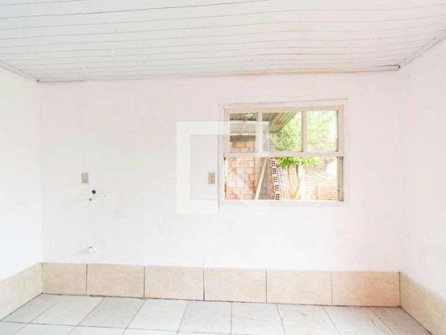 Casa / Sobrado em Condomínio para Locação em Canoas/RS Niterói 1 Quartos