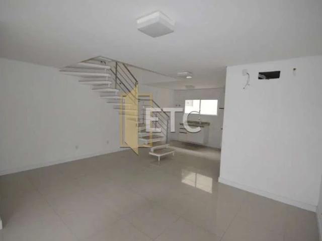 Casa / Sobrado em Condomínio para Locação em Canoas/RS Niterói 3 Quartos