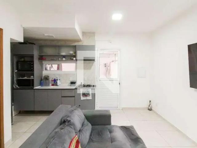Casa / Sobrado em Condomínio para Locação em Canoas/RS Olaria 2 Quartos