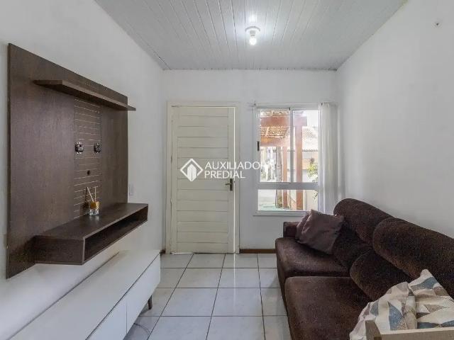 Casa / Sobrado em Condomínio para Locação em Canoas/RS Olaria 2 Quartos