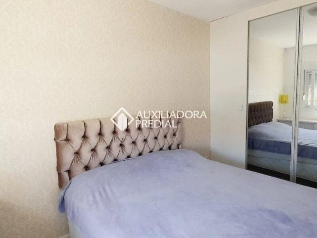 Casa / Sobrado em Condomínio para Locação em Canoas/RS Olaria 2 Quartos