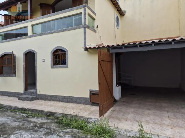 Casa / Sobrado em Condomínio para Locação em Cabo Frio/RJ Jardim Flamboyant 3 Quartos