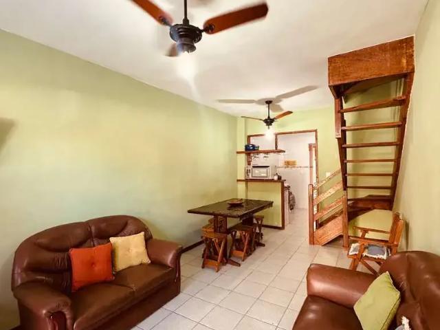 Casa / Sobrado em Condomínio para Locação em Cabo Frio/RJ Ogiva 2 Quartos