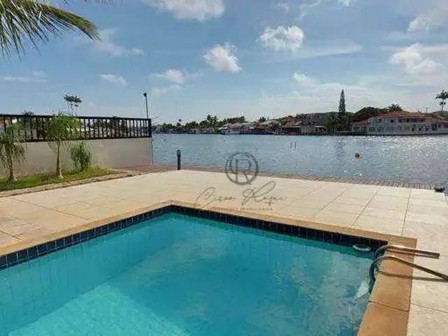 Casa / Sobrado em Condomínio para Locação em Cabo Frio/RJ Ogiva 3 Quartos