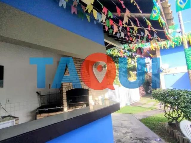 Casa / Sobrado em Condomínio para Locação em Cabo Frio/RJ Palmeiras 3 Quartos
