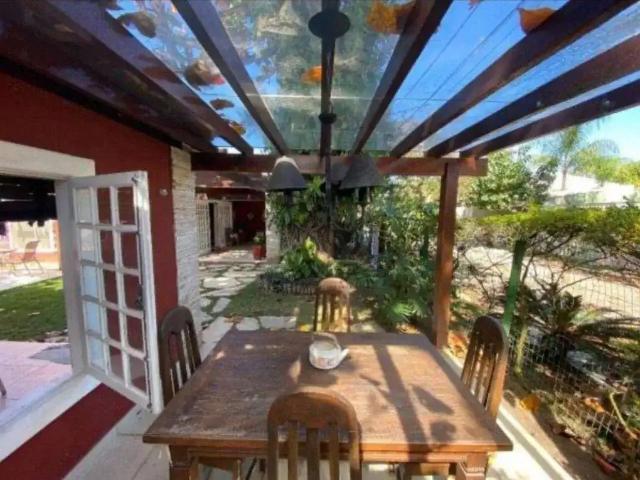 Casa / Sobrado em Condomínio para Locação em Cabo Frio/RJ Praia do Siqueira 4 Quartos